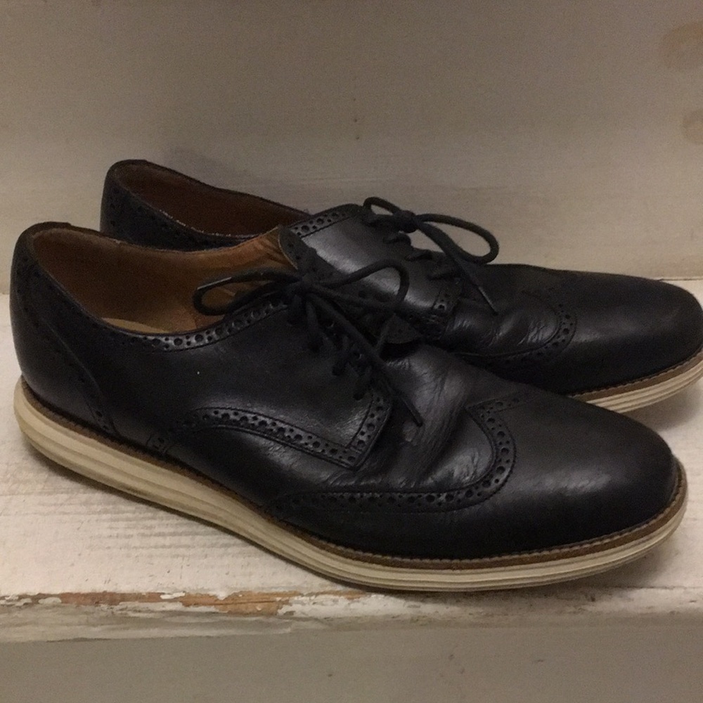 Cole Haan Black Leather Wingtip Oxfords with Cream Contrast Sole